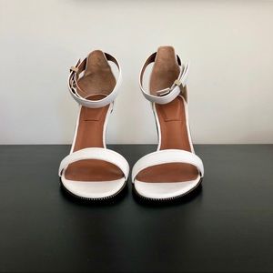 Givenchy White Zipper Sandals sz 35.5